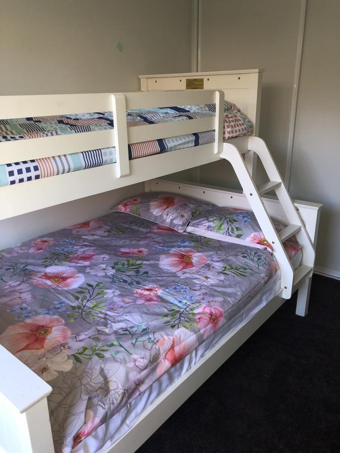 Memorial Holiday Home Christchurch Eksteriør billede