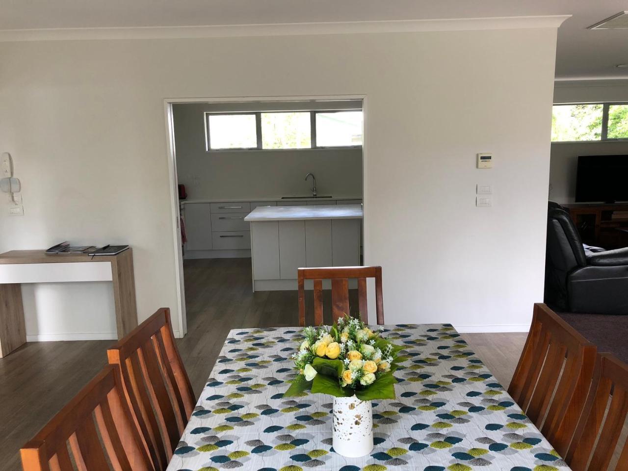 Memorial Holiday Home Christchurch Eksteriør billede